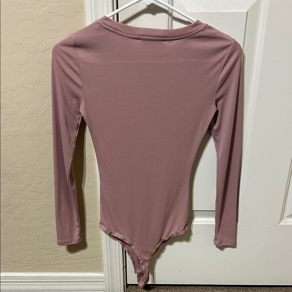 Elodie Ribbed Long Sleeve Bodysuit - Picture 7 of 8